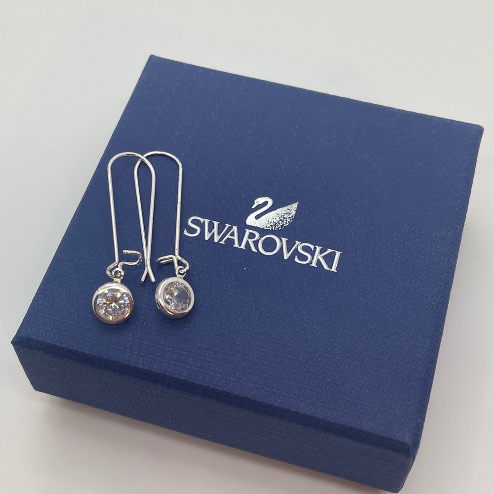 SWAROVSKI CRYSTAL 🎁Earrings ♥️